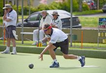 Bowls premiers knocked off