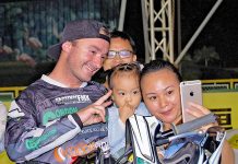 FMX: High-flyer back on home soil