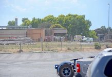 Mill workers evacuate