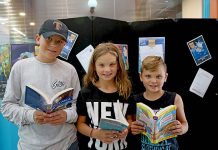 Library hosts reading program