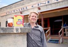 Red Couch: Oatmill celebrates 20 years