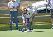 Bowls: RSL Red surges late