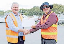 Long-serving council manager retires