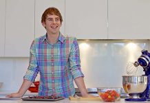 Cooking school sprouts in city