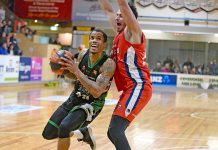 Pioneers cling to season hope