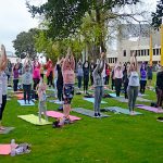 yoga in the parkweb20180922