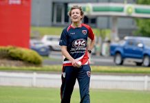 Rivals ready to go the distance