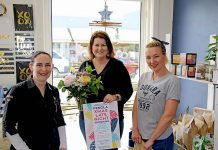 Christmas shopping in style at Penola