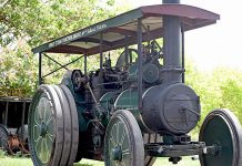 Christmas parade to draw large crowd