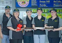 Business offers nice treat to early morning shoppers