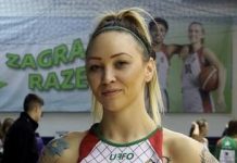 Pioneers women sign star