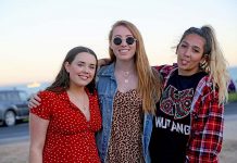 Robe proves place to be for revellers