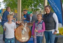 Lamberts in spotlight as they reclaim the crown