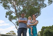 City family furious over eleventh hour cockatoo control plan notification