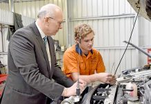 Hands-on education David Pisoni, Connor Grant TBW Newsgroup