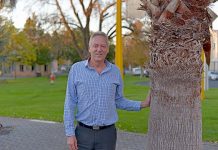 Temporary chief executive hands over City Council reins Graeme Maxwell (2) TBW Newsgroup