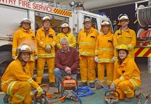 Mayor praises fire volunteers Millicent Cfs TBW Newsgroup