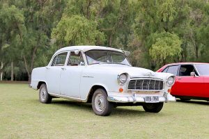 Robin And Caroline Holden (2)  TBW Newsgroup