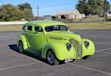 1938 Ford Deluxe four-door sedan Ken Mckenzie Hot Rod (11) TBW Newsgroup