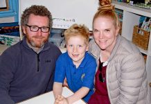 Penola Primary School Book Launch Nick, Zavier And Peta Baverstock TBW Newsgroup