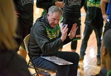 Milestone coach celebrated A Richard Hill Dsc 8363 TBW Newsgroup