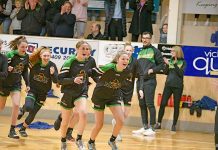 Women claim two-point victory over Adelaide Bearcats to advance further into playoffs A Pioneers Women Celebrate Dsc 1599 TBW Newsgroup