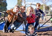 Community quizzed to raise funds for centre Otis, Angus, Laila, Harvey And Vinnie TBW Newsgroup