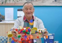 Resident lifts lid on collection to help school project Cap2 TBW Newsgroup