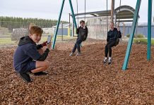 Budding photographers share unique experience Noah, Cameron, Holly TBW Newsgroup