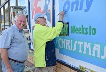 Christmas countdown well under way as Millicent store prepares for festive season Davis Bebbingyon TBW Newsgroup