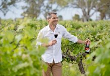 Local natural vineyard pest control strategy recognised Dru Reschke Nov 2018 Koonara 1811 262 Copy TBW Newsgroup