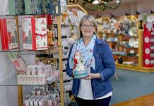 Cracker prize for shoppers Daphne Hunt Winner 2 Of Shop To Win TBW Newsgroup