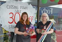 Dimmey’s store staff members forced to pack their bags Joanne Johansen And Yvonne Hateley TBW Newsgroup