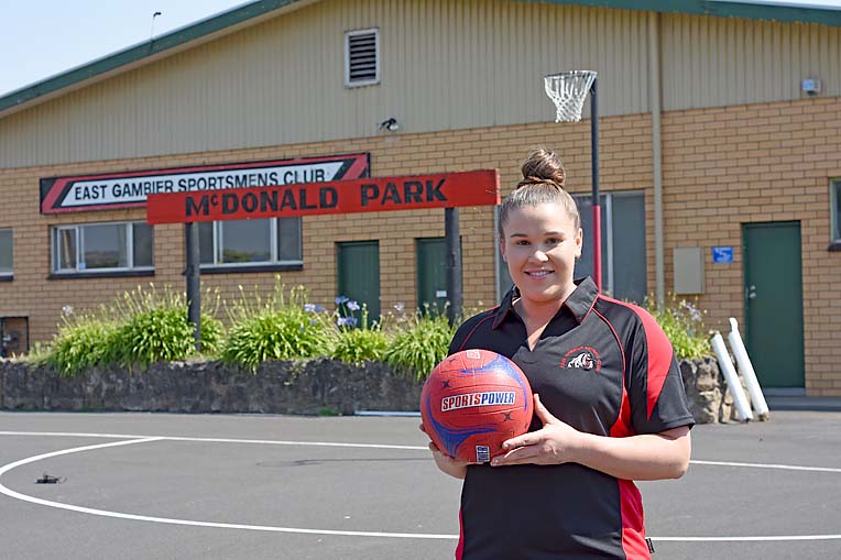 Former West Gambier netballer accepts A Grade coaching role with Bulldogs