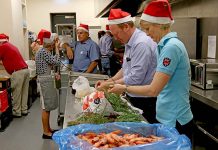 Mount Gambier prepares for Christmas Christmas Lunch (2) TBW Newsgroup