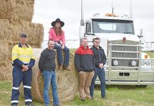 Teenager ‘bales’ up region to help assist drought-affected farmers Hay Run TBW Newsgroup
