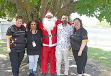 Indigenous service reflects on past year as attention shifts to future direction Kelly Anderson, Cheryl Sanders, Santa, Andrew Bwsmith And Lisa Murrell TBW Newsgroup