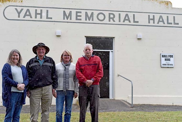 Kylie Boston, Allan Coulson, Kerry Ruwoldt And Ken Stephens  TBW Newsgroup