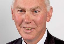 Wattle Range Mayor eyes leadership role 1081 Des Noll Smiling20181120 TBW Newsgroup