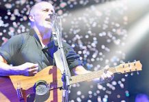 Tour turns up heat Mark Seymour Crop TBW Newsgroup