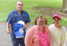 Breast cancer campaign celebrated with Australia Day award Sandrea Wallis, Dee Obrien And Michelle Wetherall (5) TBW Newsgroup