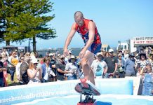 Visitors flock to Port MacDonnell for Bay Escape Festival Dsc 1759 TBW Newsgroup