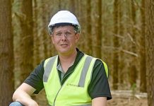 Video competition celebrates forests Willie Van Niekerk TBW Newsgroup