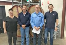 Communication key to preventing grape contamination Briefing Kerry Pete Tim And Hans Mr Image 2web TBW Newsgroup