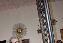 Boots and all world record attempt at Geltwood Festival Helen One TBW Newsgroup