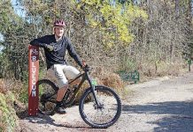 New-look markers installed along popular Crater Lakes bike trails Shane De Jong Blue Gum Trails TBW Newsgroup