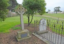 Inland link to maritime history Geltwood Graves One TBW Newsgroup