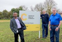 Funding secured for specialist nurse to support Limestone Coast patients Yasir, Tony And Richard Country Health Sign TBW Newsgroup