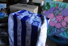 Auction raises $190,000 for Lucindale fire-affected families