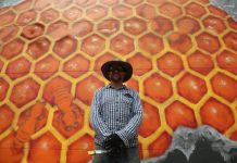 Millicent abuzz with new mural